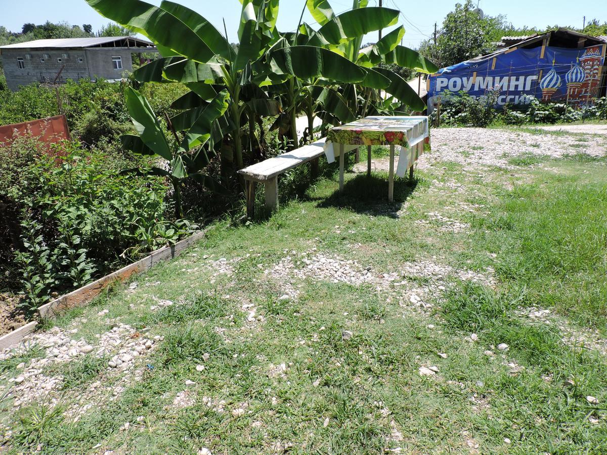 Guesthouse U Moti New Athos ภายนอก รูปภาพ