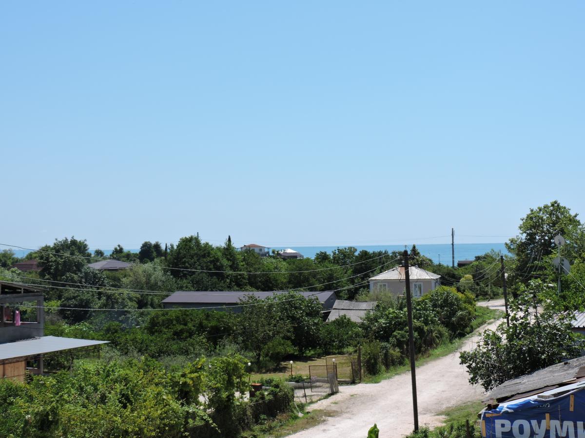 Guesthouse U Moti New Athos ภายนอก รูปภาพ